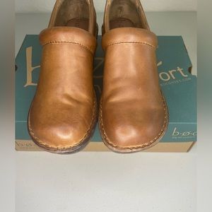 B.0.c. Women's Peggy Comfort
Clog Mocc Brown Oiled 9 M